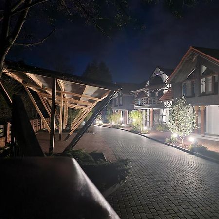 Dwor U Papuga Appartement Ruciane-Nida Buitenkant foto