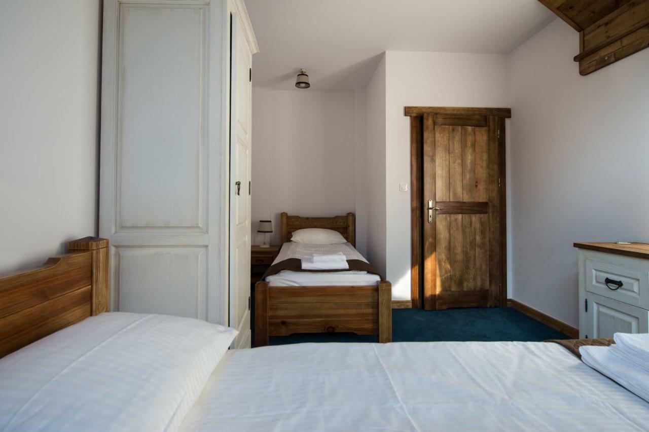 Dwor U Papuga Appartement Ruciane-Nida Buitenkant foto