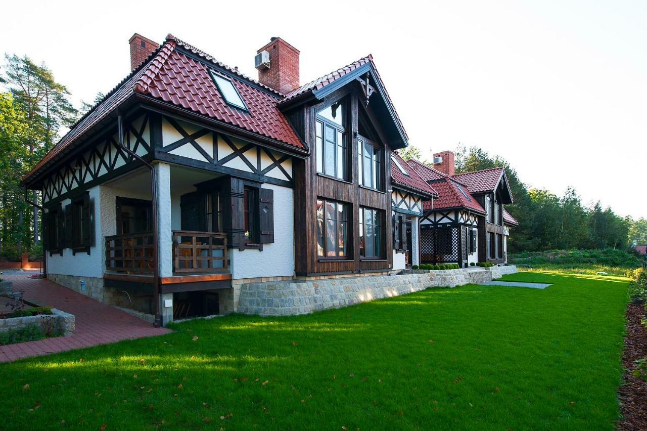 Dwor U Papuga Appartement Ruciane-Nida Buitenkant foto