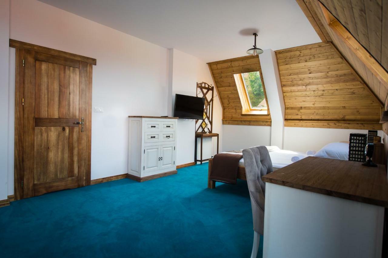 Dwor U Papuga Appartement Ruciane-Nida Buitenkant foto