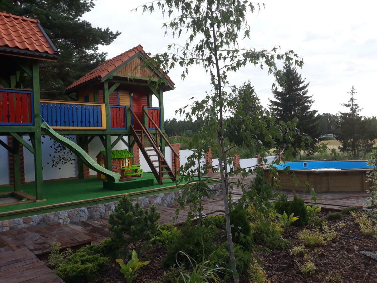 Dwor U Papuga Appartement Ruciane-Nida Buitenkant foto