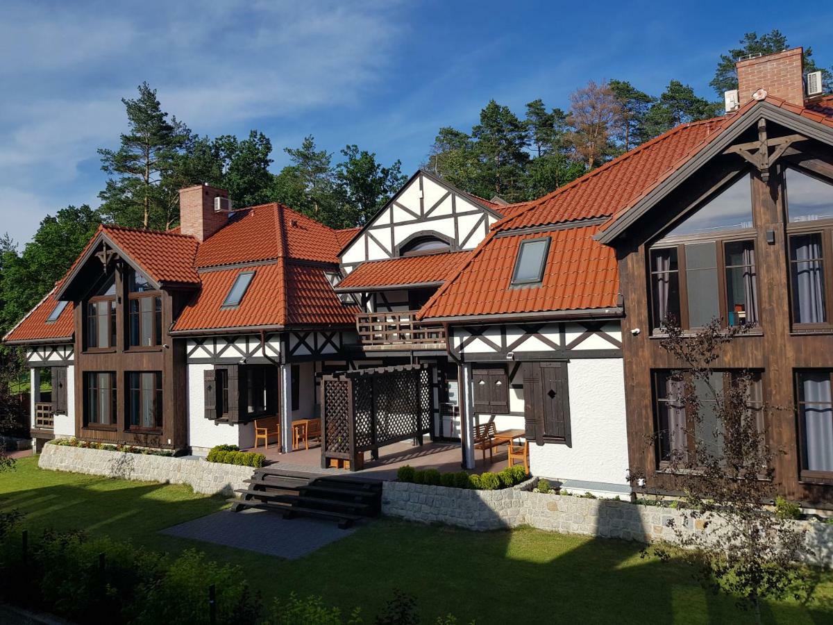 Dwor U Papuga Appartement Ruciane-Nida Buitenkant foto