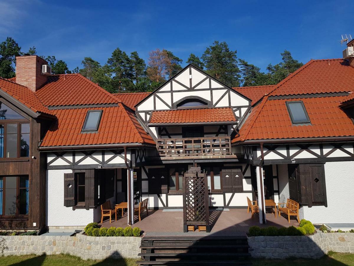 Dwor U Papuga Appartement Ruciane-Nida Buitenkant foto